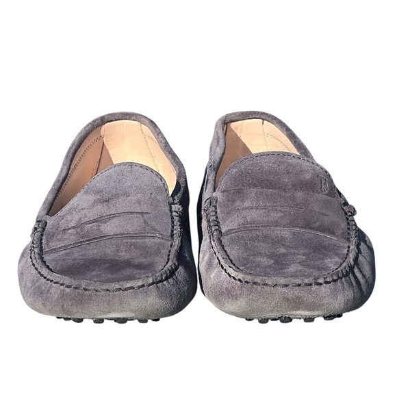 Tod’s Gommino Driving Shoes Gray Suede Euro Size 37.5 US 7.5 Moccasins Mocs tods - Picture 3 of 12